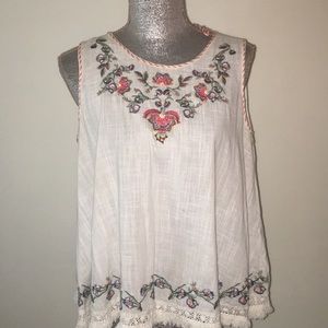 Max studio cream blouse